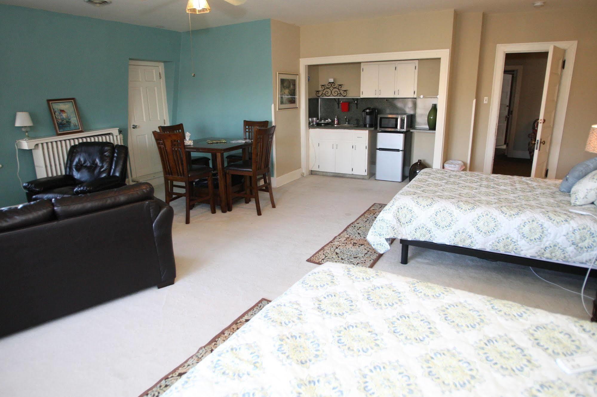 Christmas House Bed & Breakfast Racine Luaran gambar